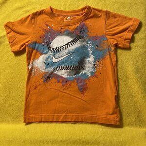 Boys Nike Tee Short Sleeve Shirt Size Small (4-5 Years) Color Orange